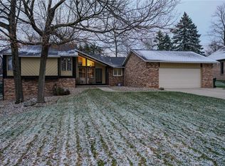 5102 Parkhaven Ave NE, Canton, OH