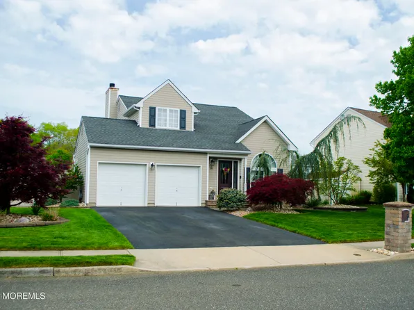 18 Gettysburg Drive, Howell, NJ 07731