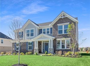 1347 Golf Club Dr, Lebanon, OH 45036