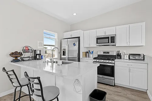 5621 Dorothy Dr Photo 1