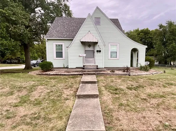 717 W North 2nd St, Shelbyville, IL 62565
