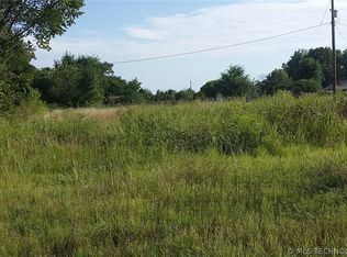 590 East Rd, Inola, OK 74036