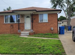 23912 Winifred Ave, Warren, MI 48091