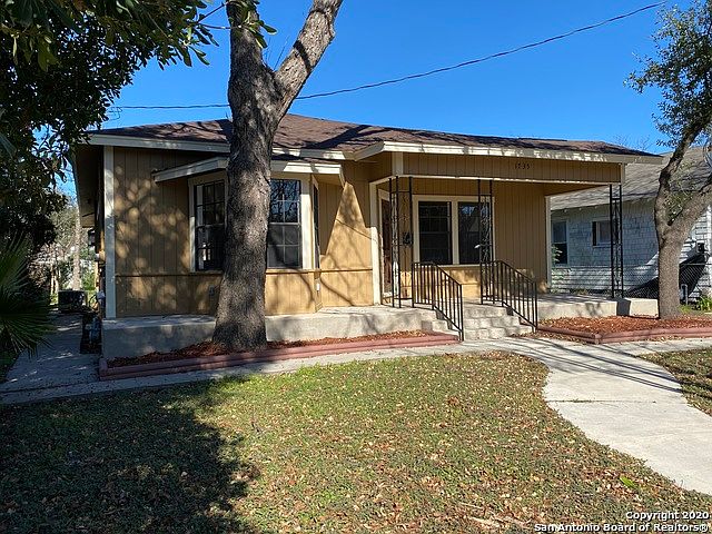 1st image of 1735 W Craig Pl