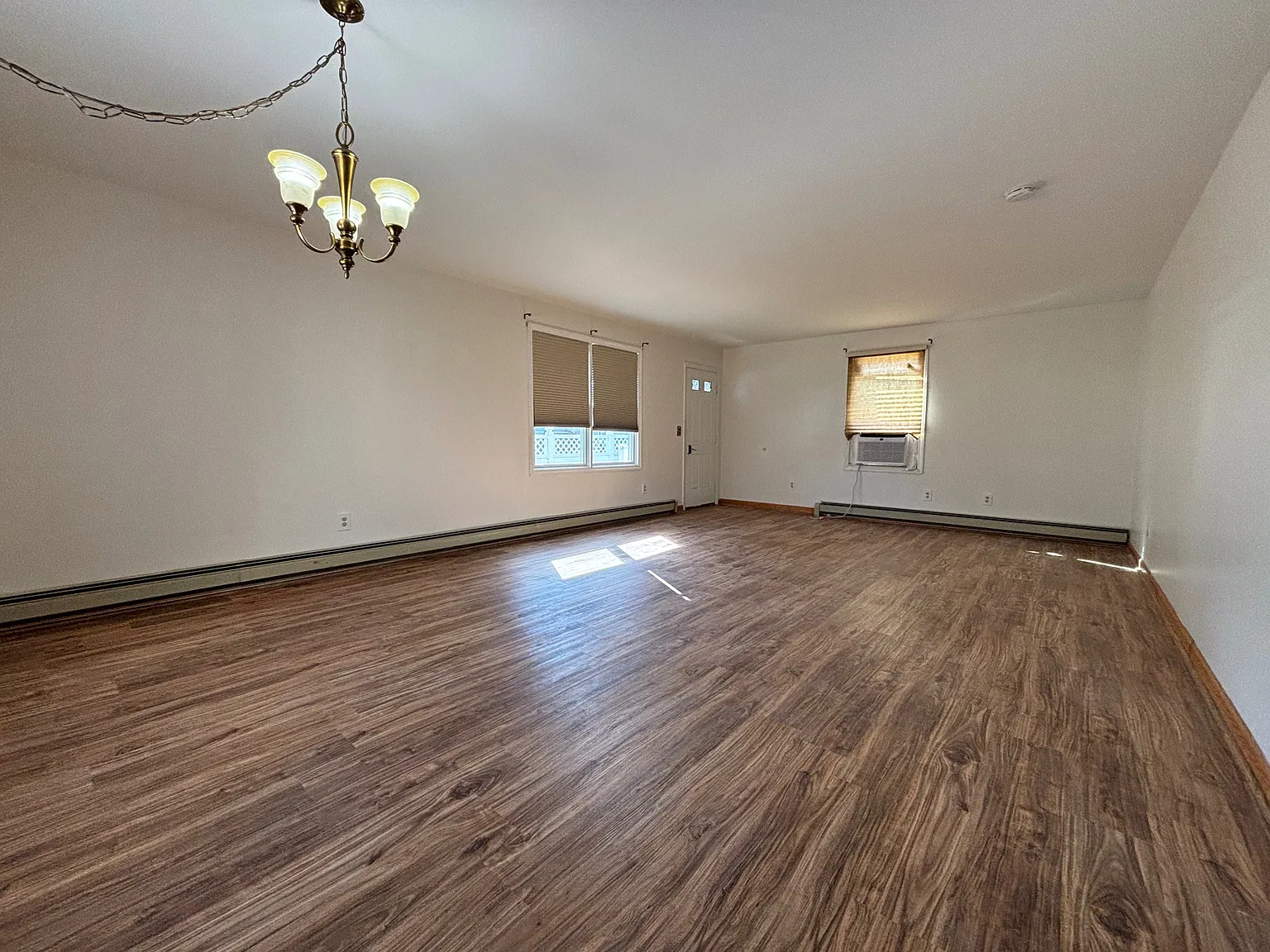 3 bed, $2,900 — Photo 4