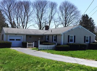 1 Sycamore Rd, Scituate, MA 02066