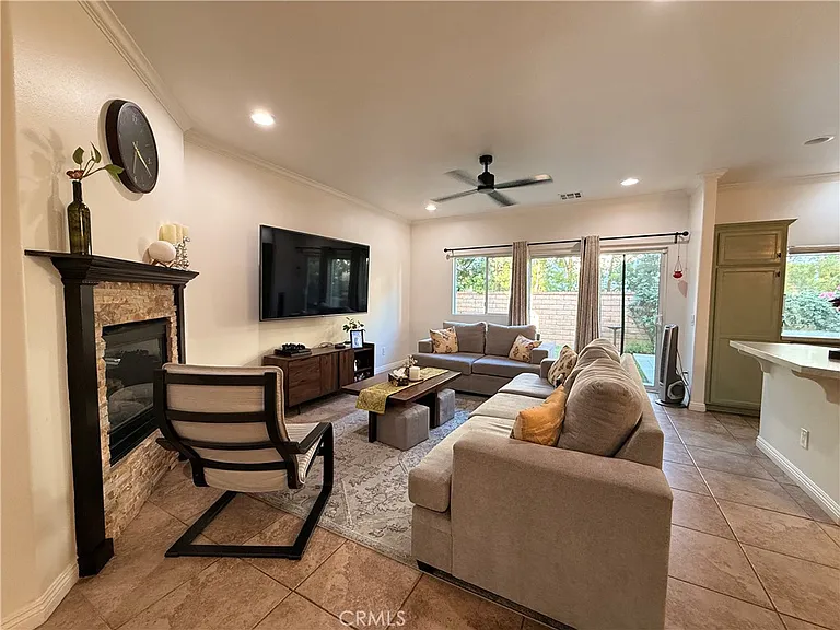 24848 Noelle Way — Photo 8