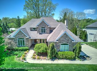 6010 Sleepy Hollow Ln, East Lansing, MI 48823