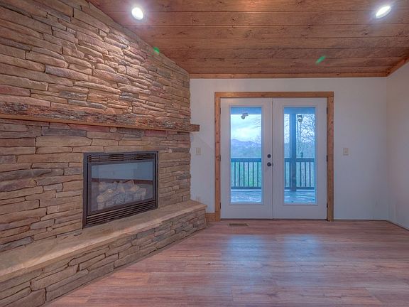 3rd image of 147 High Ridge Rd