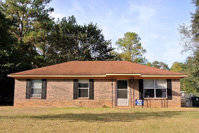 1st image of 105 Katie Lynn St