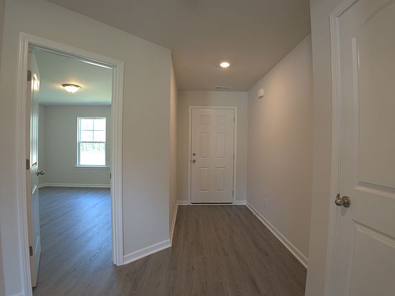 2nd image of 2181 Highway 66