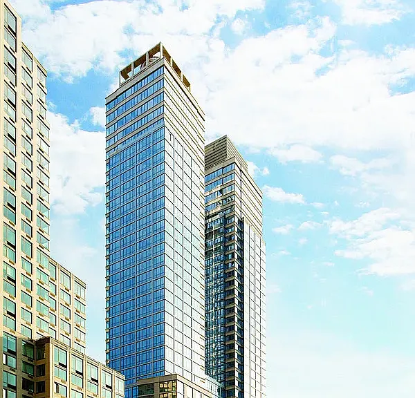 80 Riverside Blvd #12L — Photo 1
