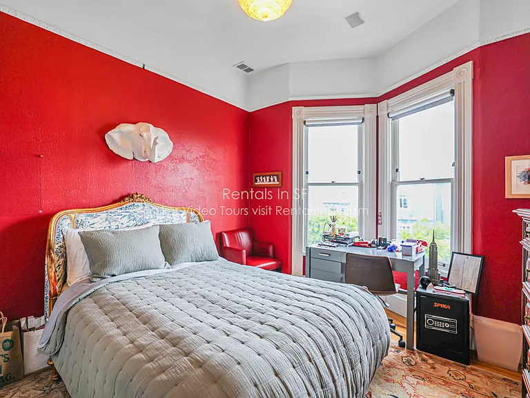 567 Waller St — Photo 9