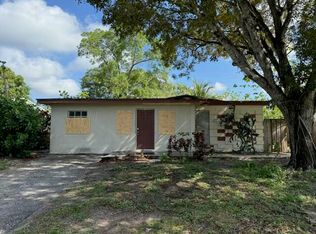 5427 Eadie Pl, West Palm Beach, FL 33407