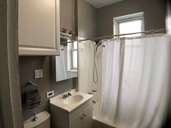 2nd image of 1237 S 51st Ave #2F