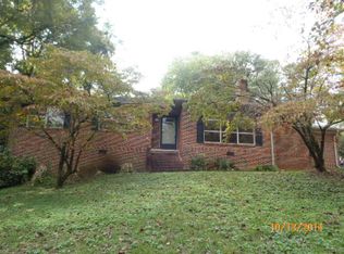 1001 Lakemont Dr, Dalton, GA 30720