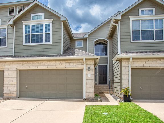 2nd image of 2632 Century Park Blvd Unit 37