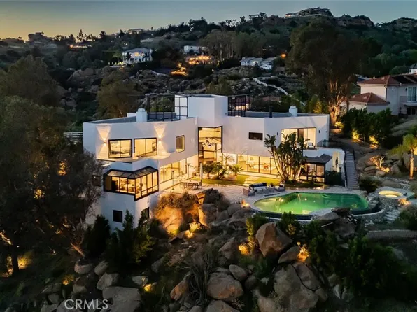 6 Colt Ln, Bell Canyon, CA 91307