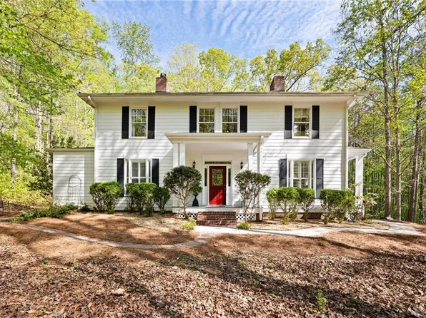 303 Benson Rd, Dallas, GA 30132