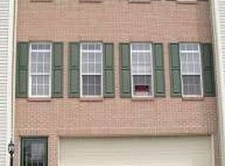 1445 Meadowbrook Dr, Canonsburg, PA