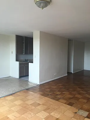 Sold by EZ Sell Realty | media 7