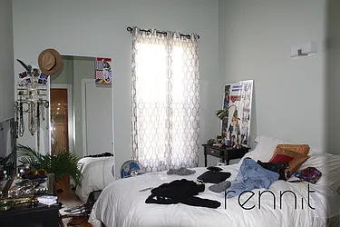 Rented by Rennit Inc.