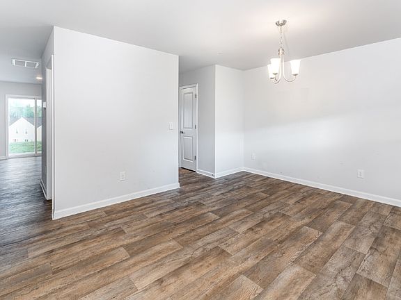 5th image of 5106 Nokota Pl