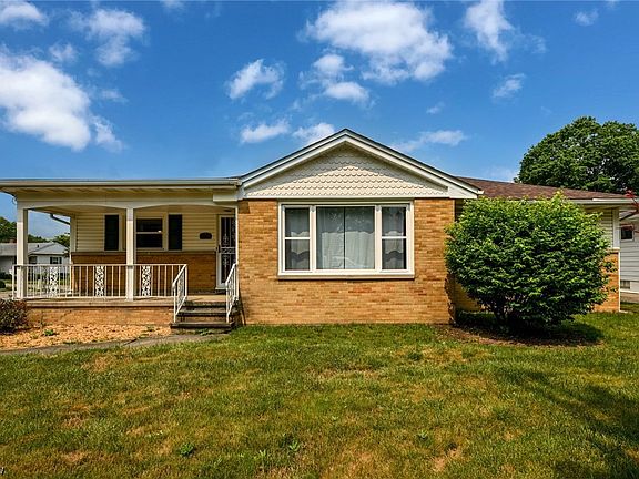 2nd image of 3278 Hudson Dr