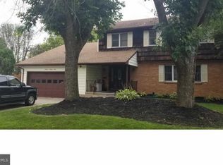 1924 Arena Dr, Hamilton, NJ 08610