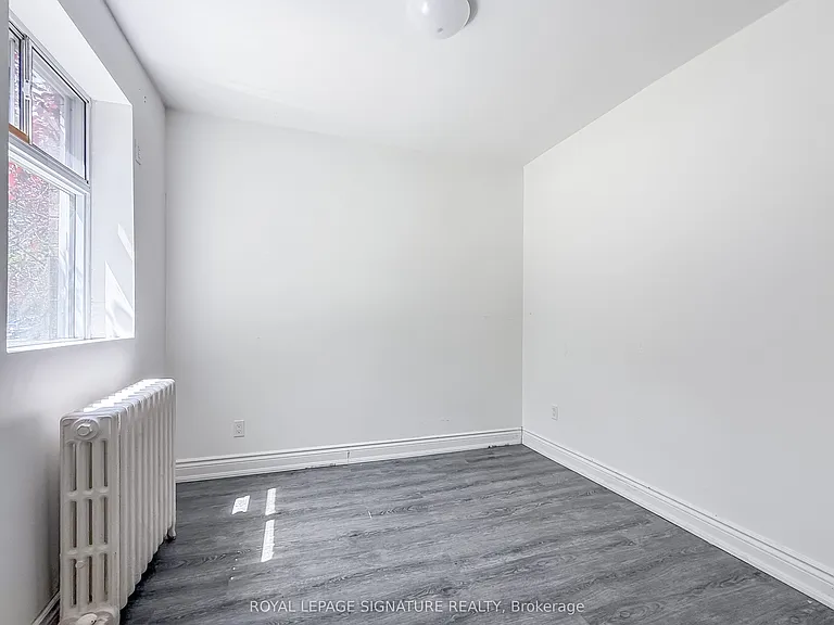394 Dovercourt Rd #11 — Photo 7