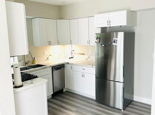 2640 1/2 23rd St #A, Santa Monica, CA 90405