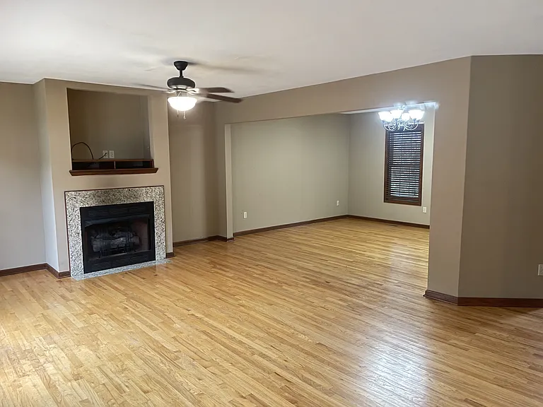 1185 Eller Wood Dr — Photo 16