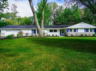 29200 Utley Rd, Farmington Hills, MI 48334