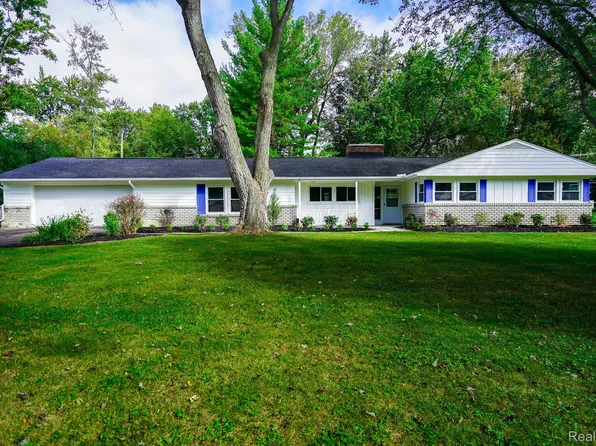 29200 Utley Rd, Farmington Hills, MI 48334