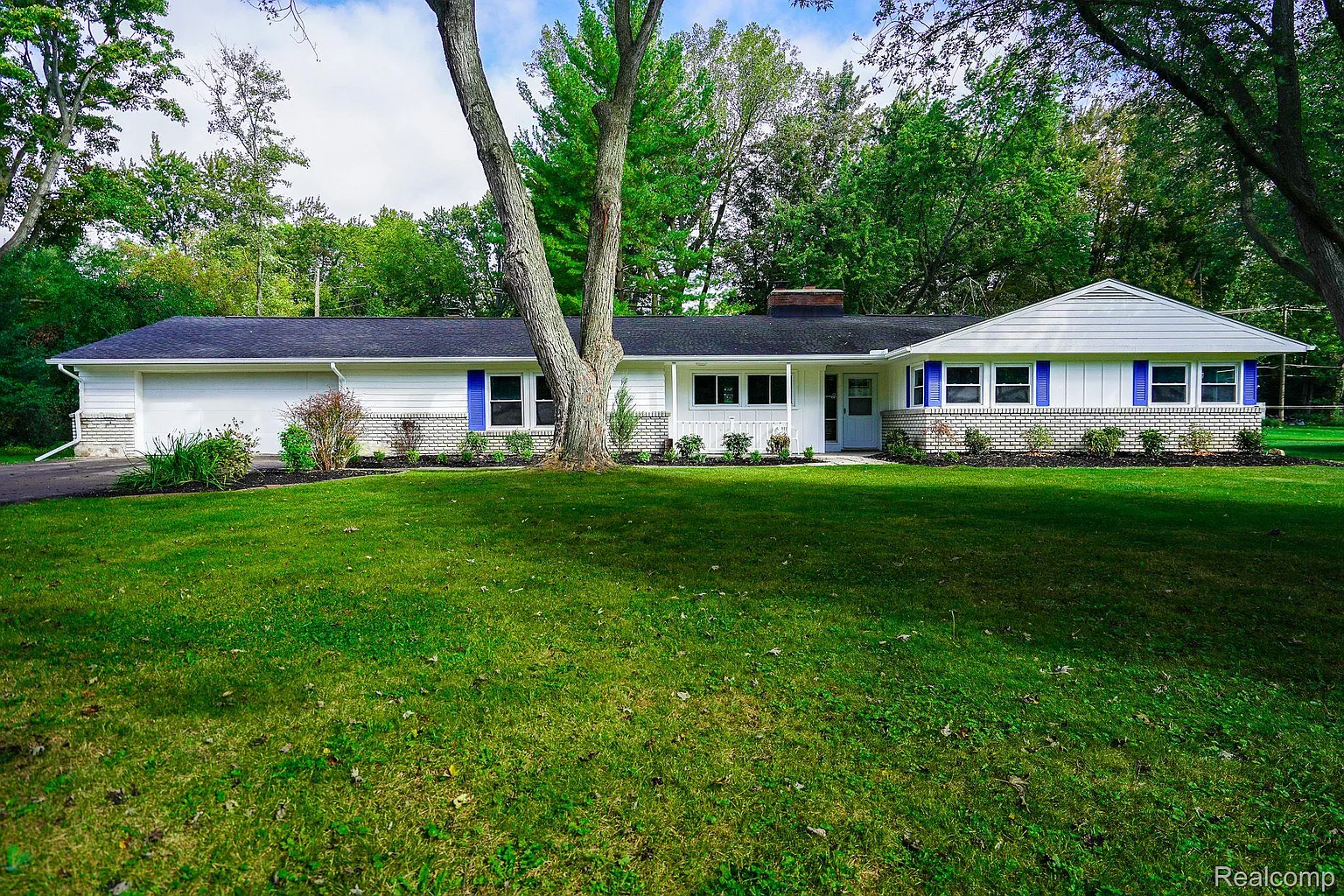 29200 Utley Rd photo 1