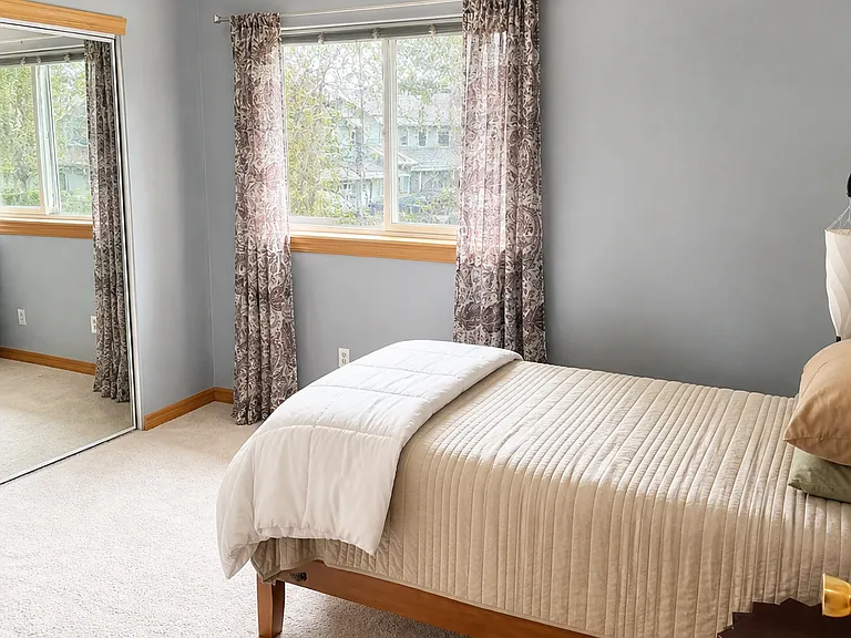 9 Sandstone Dr — Photo 11