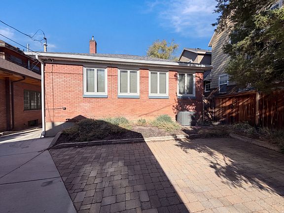 5th image of 384 E St