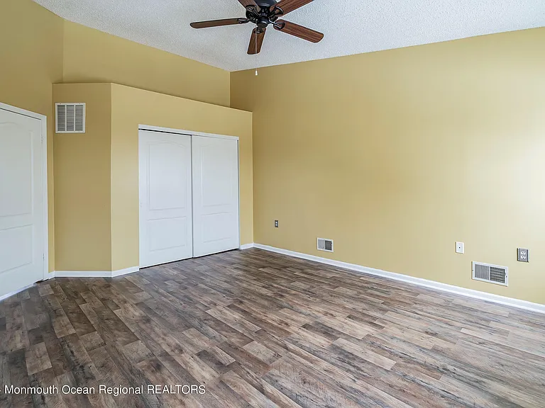 707 Hatchery Ct — Photo 26