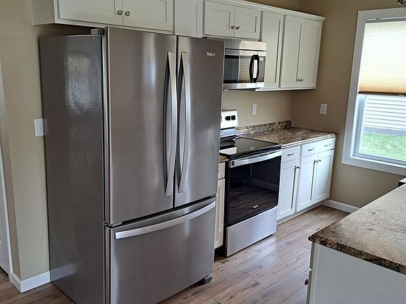 4th image of 219 Myah Dr