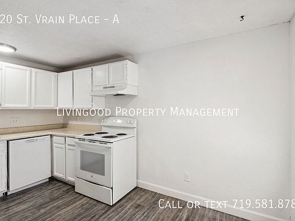 4th image of 420 Saint Vrain Pl APT A