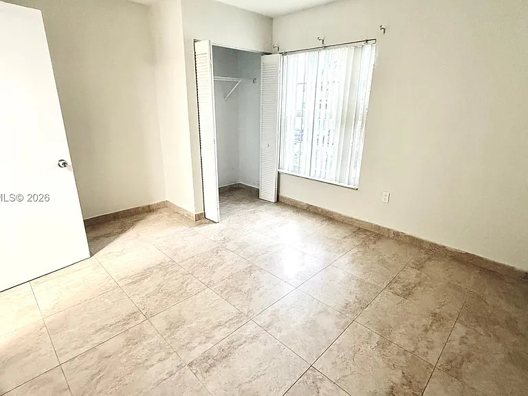 17650 NW 68th Ave #A2001 — Photo 29