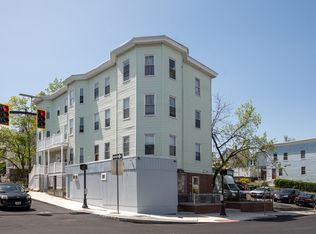 412-414 Ferry St, Everett, MA 02149