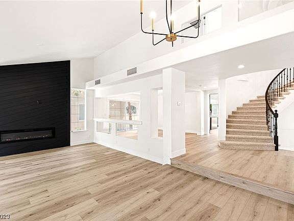 3rd image of 11194 Grants Landing Ct