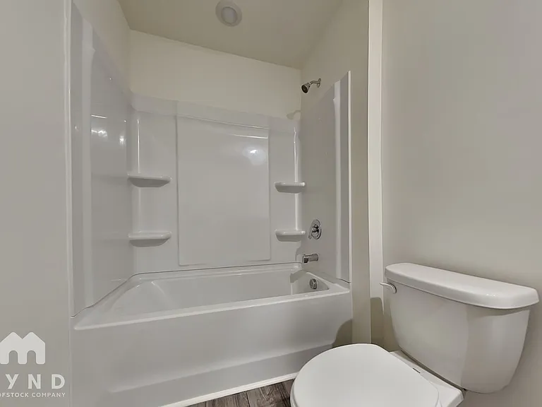 3015 Fulong Dr — Photo 9