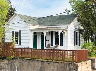 206 E 7th St, Brookville, IN 47012