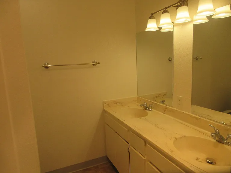 8865 Independence Ave #26 — Photo 26