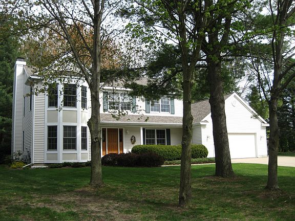 2nd image of 4619 Blossom Cir