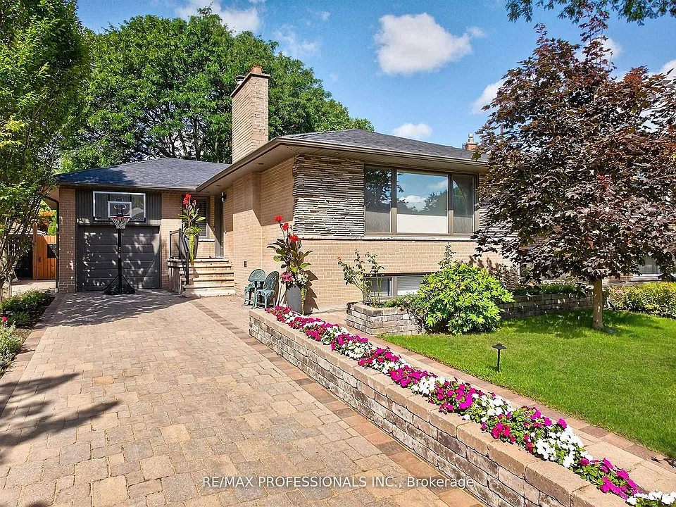 57 Merrygale Cres