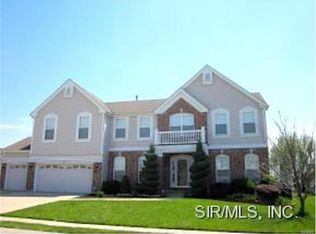 1716 Naughton Way, Swansea, IL 62226