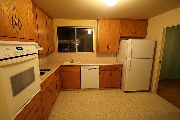 2nd image of 74 Ardendale Dr